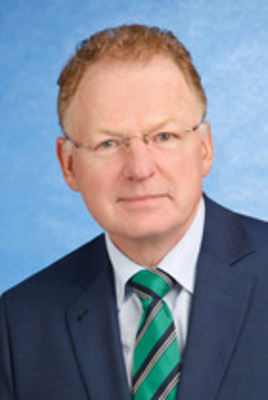 Dr. Ralf Zeitlberger